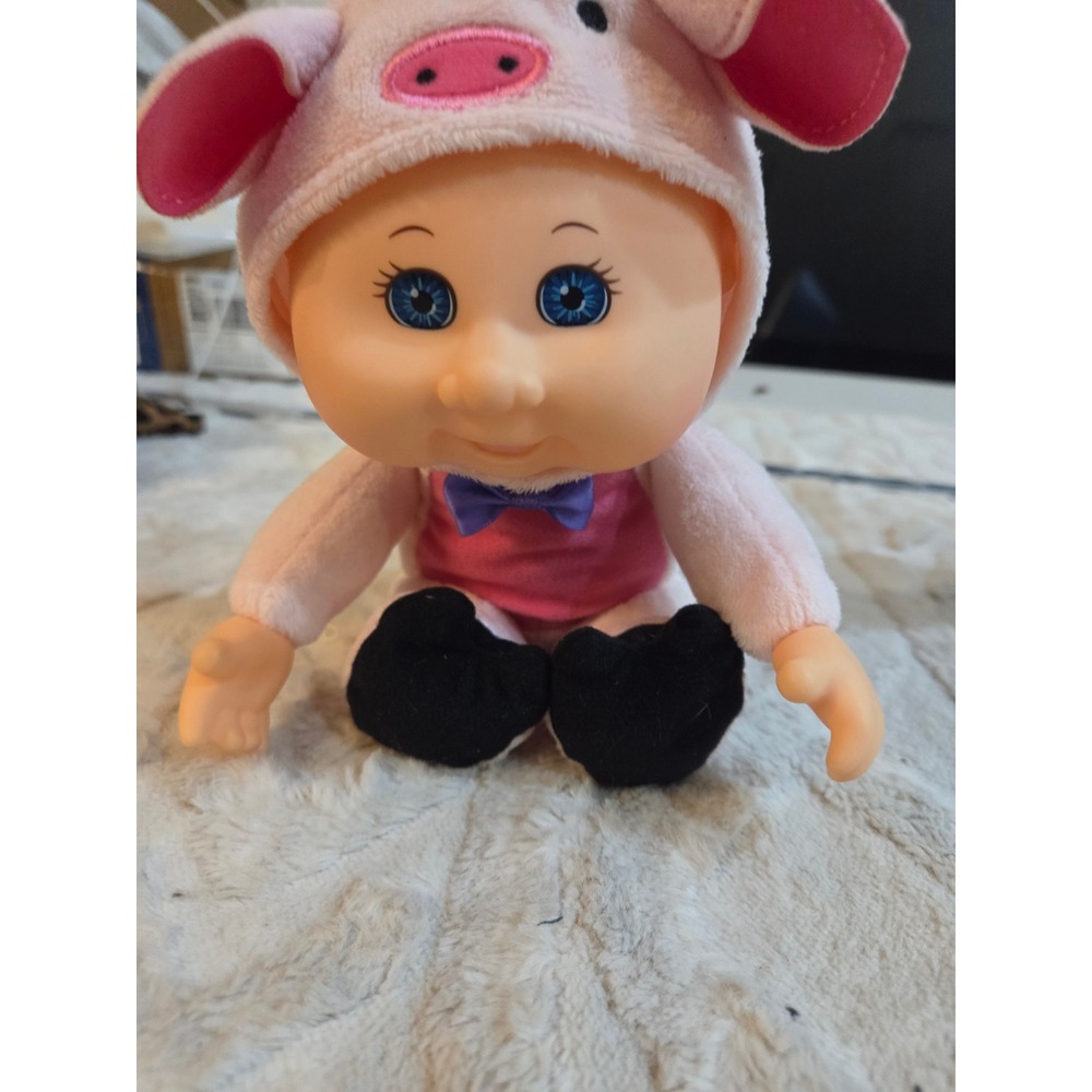 Cabbage Patch Kids Cuties Pink Pig Baby Doll Blue Eyes Plush 9 Inch